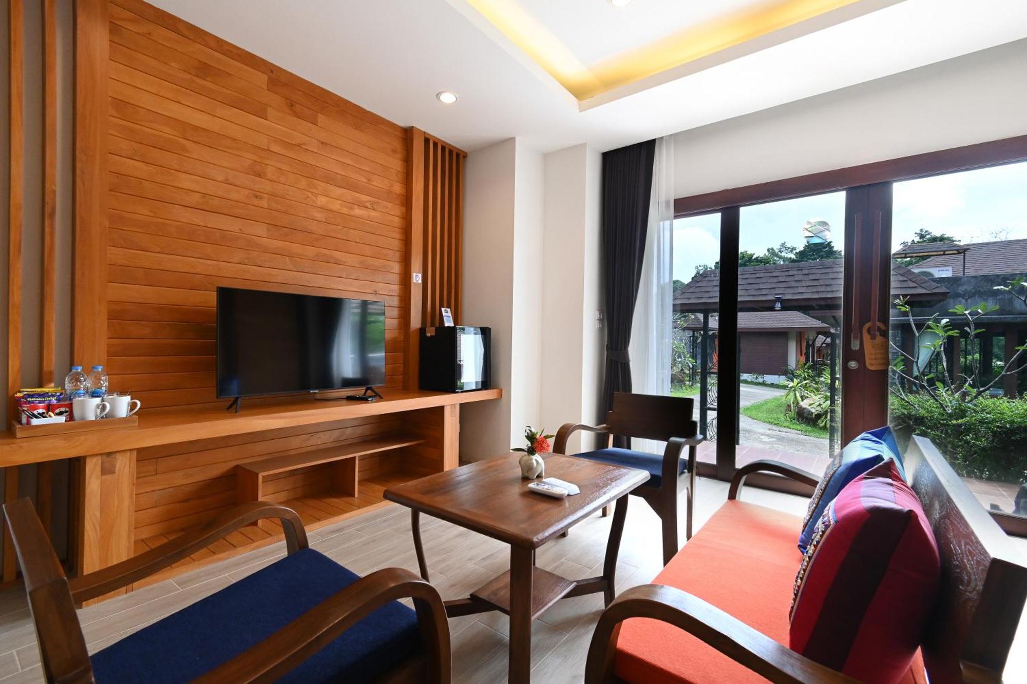 Cascade Tara Hotel Na Mueang Room photo